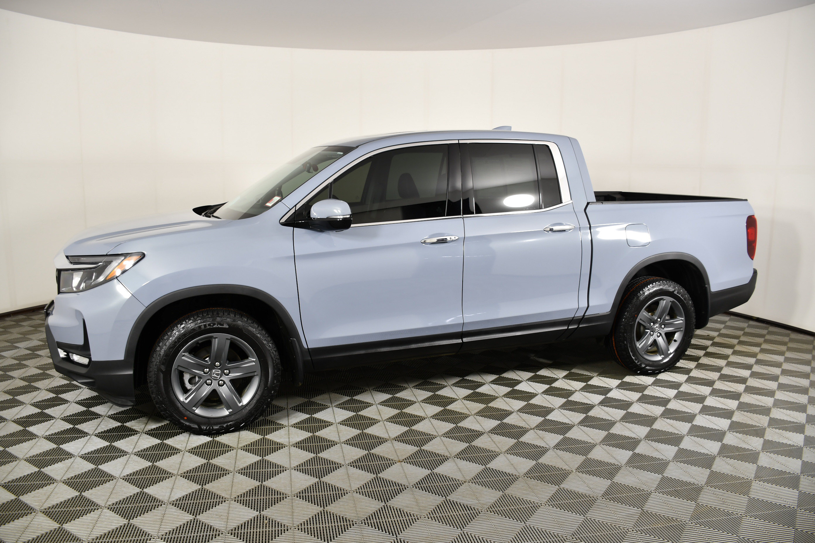 Used 2023 Honda Ridgeline RTL-E image 9
