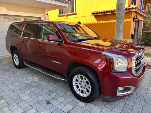 Used 2016 GMC Yukon XL SLT AWD/4WD image 34