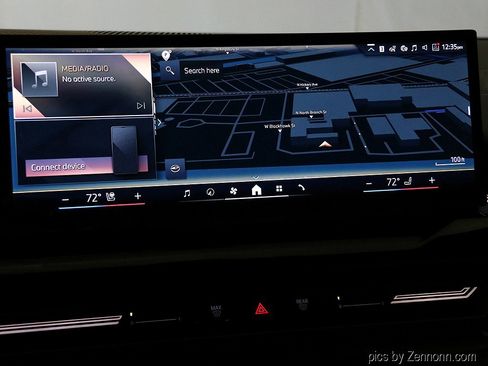 Used 2025 BMW 530i xDrive image 17