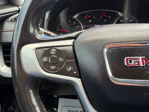 Certified 2019 GMC Terrain SLT w/ Preferred Package AWD/4WD image 5