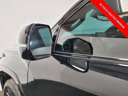 Used 2023 Toyota Tundra Platinum image 33