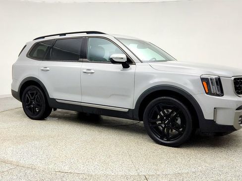 Used 2023 Kia Telluride SX X-Line image 3