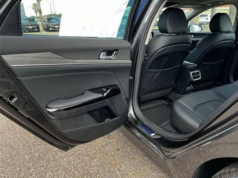 New 2025 Kia K5 EX FWD image 18