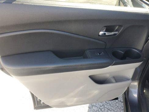 Used 2019 Honda Pilot EX image 14