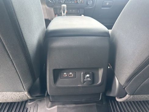 Used 2025 Nissan Frontier PRO-4X w/ Pro Convenience Package AWD/4WD image 28