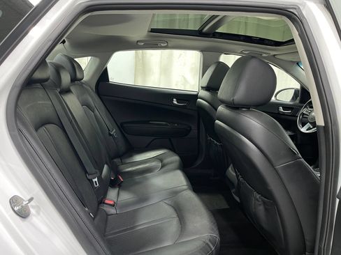 Used 2020 Kia Optima SE FWD image 30