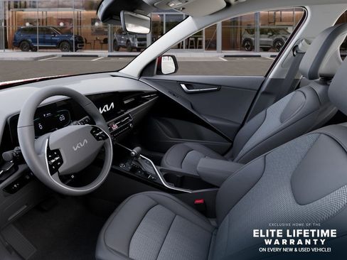 New 2026 Kia Niro EX FWD image 18