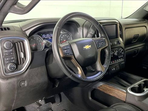 Used 2019 Chevrolet Silverado 1500 High Country w/ Safety Package II image 18