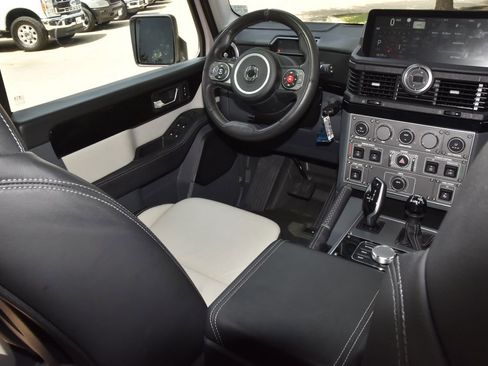 Used 2024 INEOS Grenadier Trialmaster Edition AWD/4WD image 15