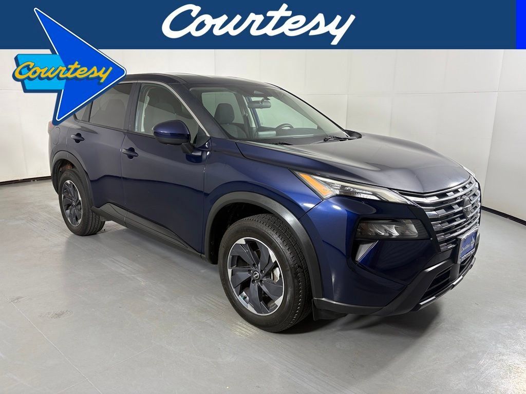 Used 2024 Nissan Rogue SV FWD image 1