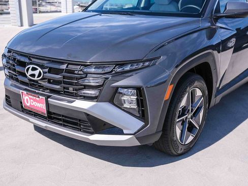 Used 2026 Hyundai Tucson SEL Plus FWD image 11