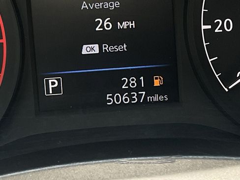Used 2024 Nissan Altima 2.5 S FWD image 37