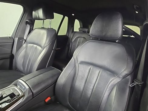Used 2019 BMW X5 xDrive50i image 14
