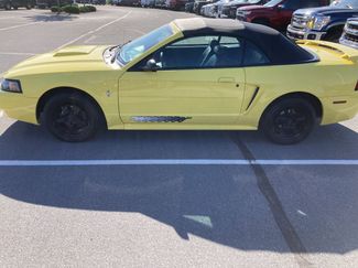 Used 2003 Ford Mustang Convertible RWD video 2