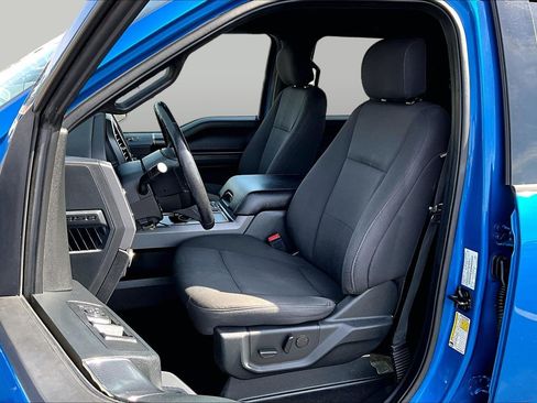 Used 2019 Ford F150 XLT w/ Equipment Group 302A Luxury AWD/4WD image 25