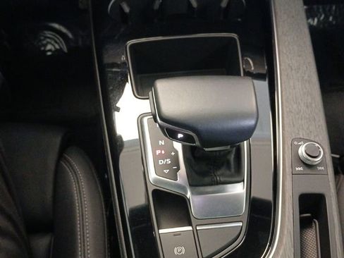 Used 2024 Audi A4 2.0T Premium AWD/4WD image 18