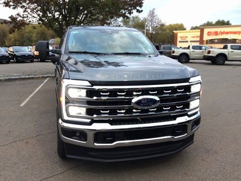 New 2026 Ford F350 Lariat image 17