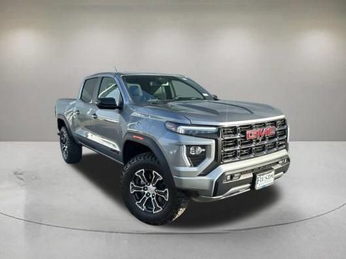 Used 2025 GMC Canyon AT4 w/ Technology Plus Package AWD/4WD image 1