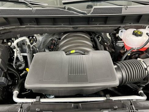 Used 2024 Chevrolet Silverado 1500 RST w/ Z71 Off-Road Package AWD/4WD image 24