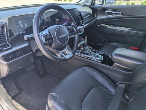 Used 2023 Kia Sportage EX FWD image 24