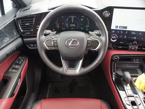 Used 2023 Lexus NX 350h AWD w/ Vision Package image 5