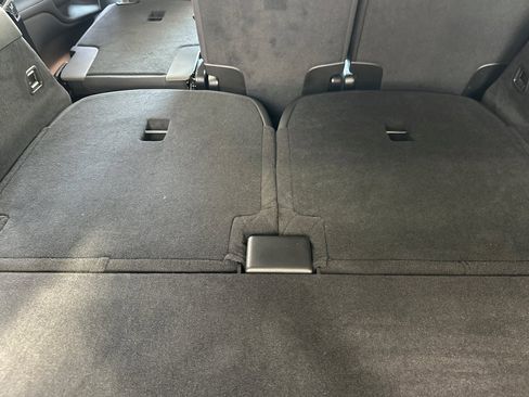 New 2025 Volvo EX90 Ultra image 18