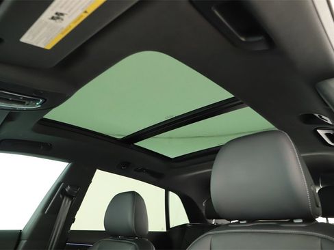 Certified 2023 Audi Q8 Premium Plus image 26