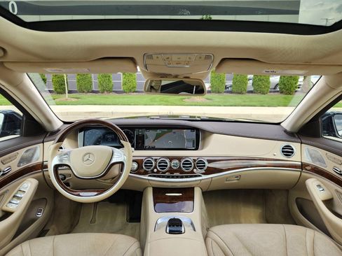 Used 2016 Mercedes-Benz S 550 4MATIC Sedan image 7