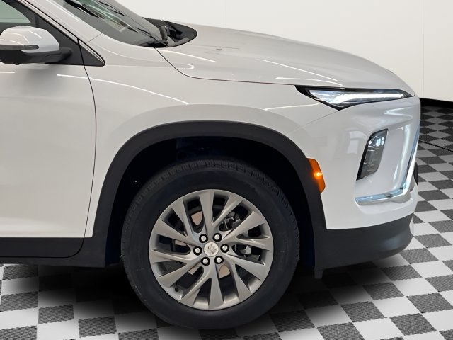 Certified 2026 Buick Enclave Preferred AWD/4WD image 5