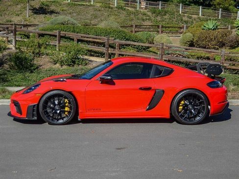 Used 2024 Porsche 718 Cayman GT4 RS image 4