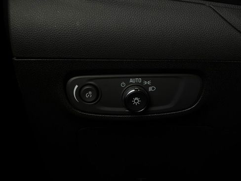 Used 2025 Buick Encore GX Preferred FWD image 20