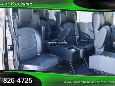Used 2024 Ford Transit 350 XLT RWD image 19
