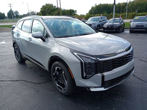 New 2026 Kia Sportage SX image 1