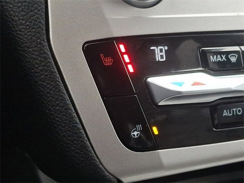 Used 2021 Ford Explorer XLT w/ Equipment Group 202A image 21