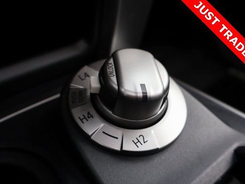 Used 2019 Toyota 4Runner SR5 Premium image 30