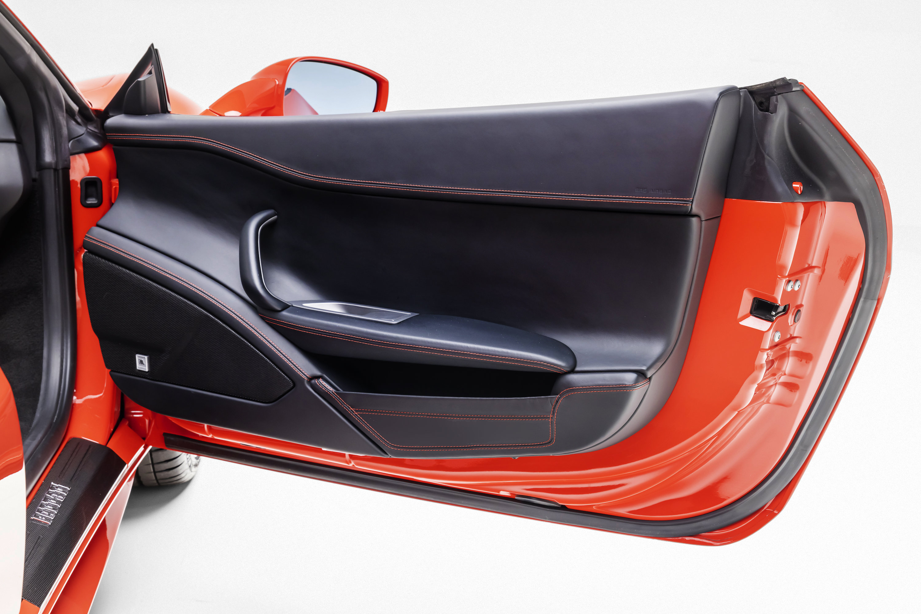Certified 2013 Ferrari 458 Spider RWD image 64