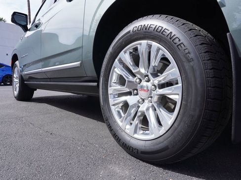 Certified 2024 GMC Yukon XL Denali image 6