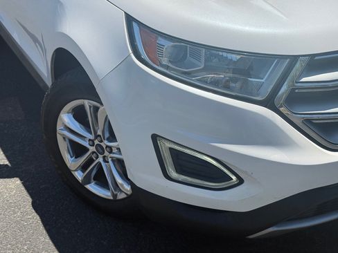 Used 2016 Ford Edge SEL w/ Equipment Group 201A FWD image 5