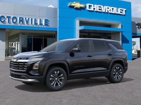 New 2026 Chevrolet Equinox LT FWD image 2