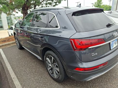 Used 2021 Audi Q5 2.0T Premium Plus w/ Premium Plus Package AWD/4WD image 4