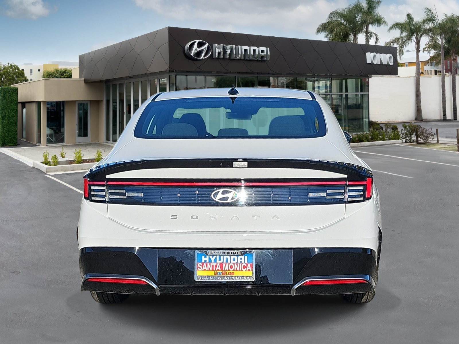 Used 2025 Hyundai Sonata SEL FWD image 4