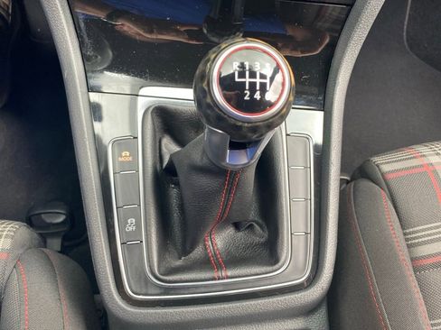 Used 2018 Volkswagen GTI S FWD image 24