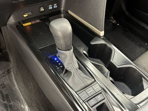 Used 2025 Toyota Camry LE FWD image 16