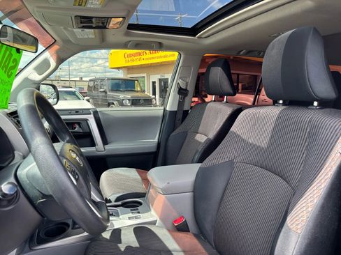 Used 2012 Toyota 4Runner Limited image 5