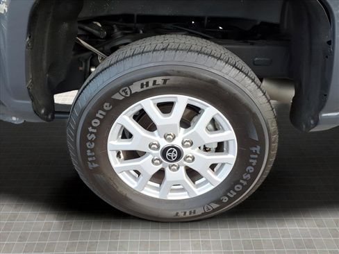 Used 2024 Toyota Tacoma SR5 image 5