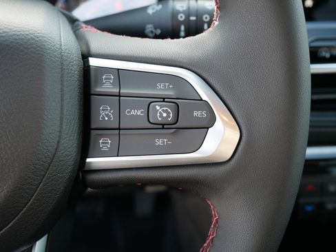 New 2026 Jeep Compass Trailhawk image 15