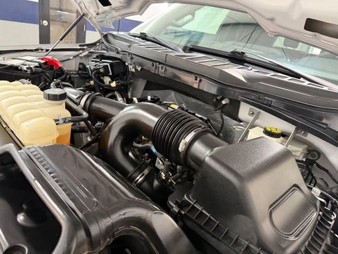 Used 2021 Ford F150 XL w/ STX Appearance Package RWD image 9