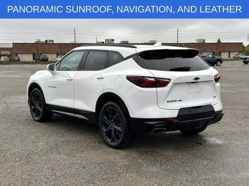 Certified 2019 Chevrolet Blazer RS w/ Sun and Wheels Package image 3