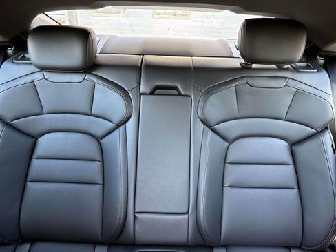 Used 2025 Porsche Taycan image 36