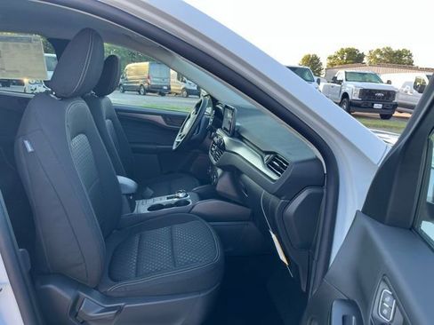 New 2025 Ford Escape Active w/ Cold Weather Package image 19